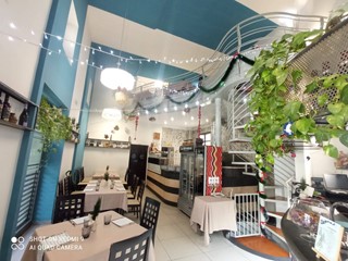 Attività commerciale in Vendita a Pomigliano d'Arco, 195'000€, 150 m²