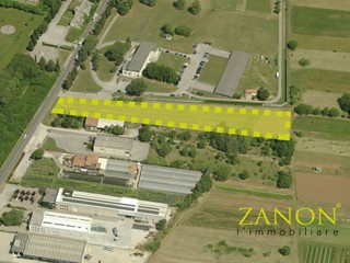 Terreno edificabile in Vendita a Savogna d'Isonzo, 185'000€, 5300 m²