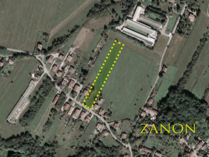 Terreno edificabile in Vendita a Savogna d'Isonzo, 80'000€, 7188 m²