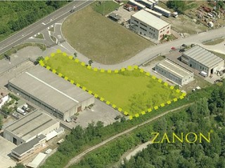 Terreno edificabile in Vendita a Farra d'Isonzo, 160'000€, 2978 m²