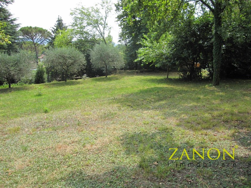 Terreno edificabile in Vendita a Gorizia, 70'000€, 3309 m²