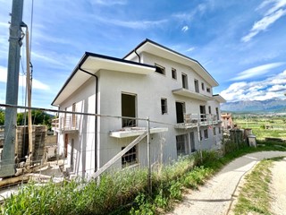 Trilocale in Vendita a L'Aquila, 134'000&euro;, 80 m²