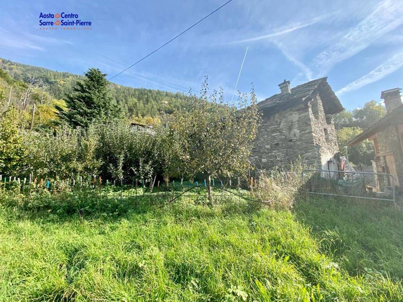 Rustico in Vendita a Roisan, 80'000&euro;, 260 m²