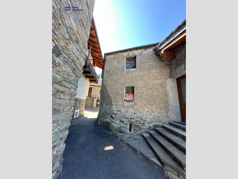 Rustico in Vendita a Fènis, 19'000&euro;, 65 m²