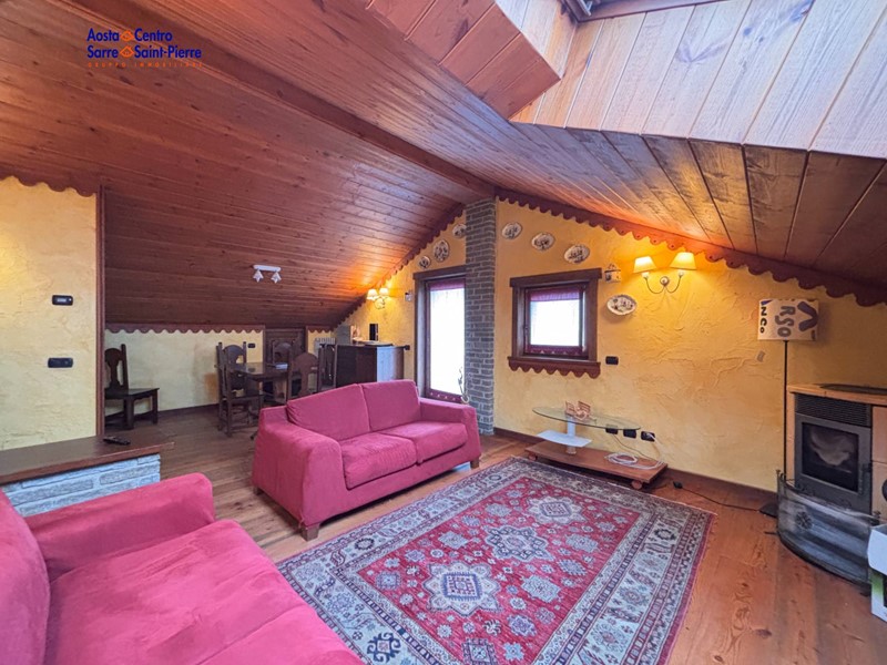 Trilocale in Vendita a Prè Saint Didier, 500'000&euro;, 90 m²