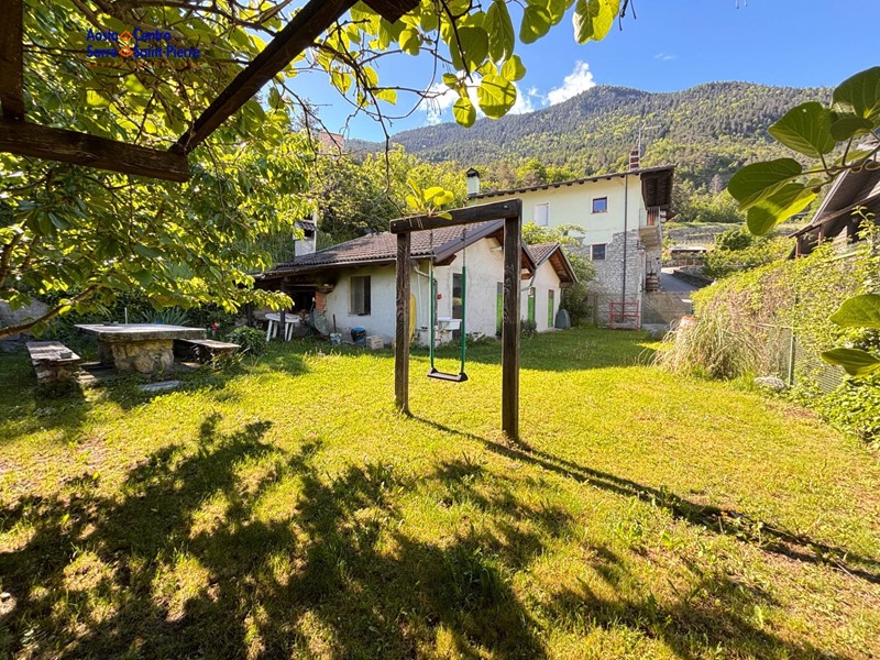 Casa Indipendente in Vendita a Jovencan, 95'000&euro;, 60 m²