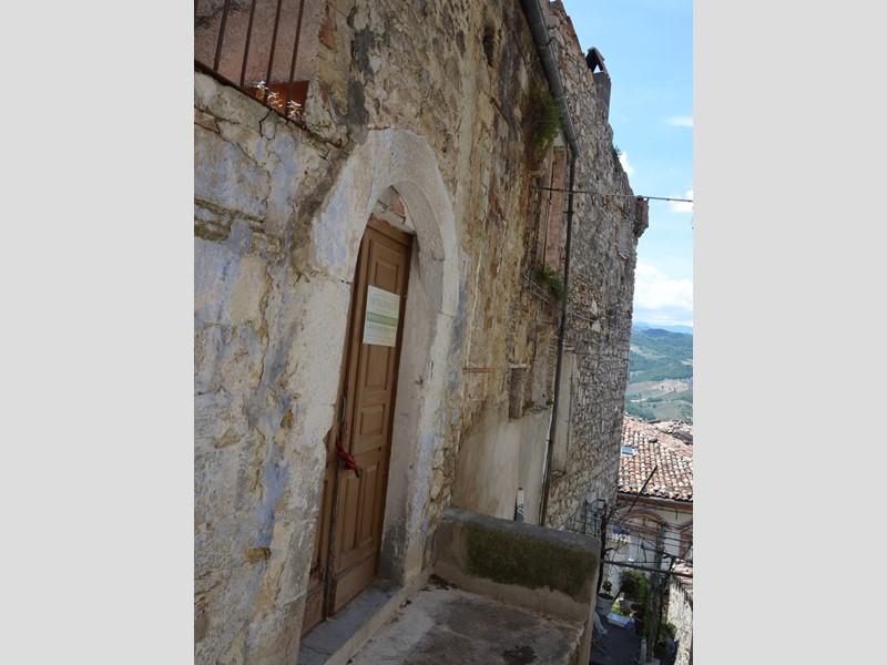 Quadrilocale in Vendita a Bomba, 10'000&euro;, 82 m²