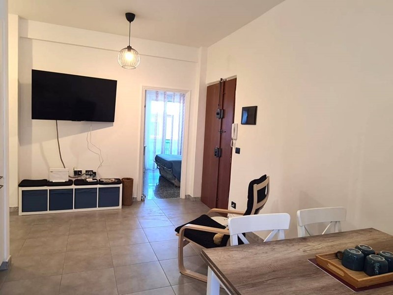 Appartamento in Vendita a Genova, 95'000€, 67 m²