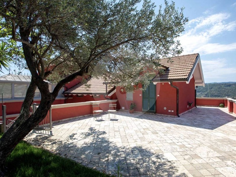 Attico in Vendita a Alassio, 355'000€, 90 m²