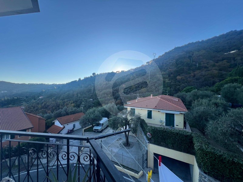 Trilocale in Vendita a Alassio, 210'000€, 65 m²