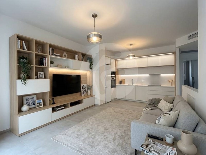 Bilocale in Vendita a Alassio, 400'000&euro;, 69 m²