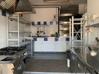 Immobile commerciale in Vendita a Camporosso, 118'000€, 50 m²