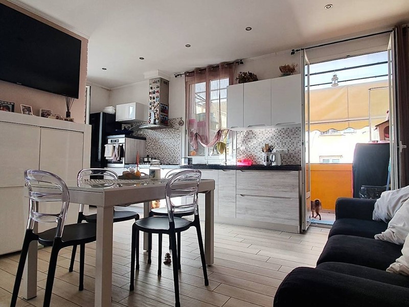 Trilocale in Vendita a Olivetta San Michele, 110'000€, 70 m²