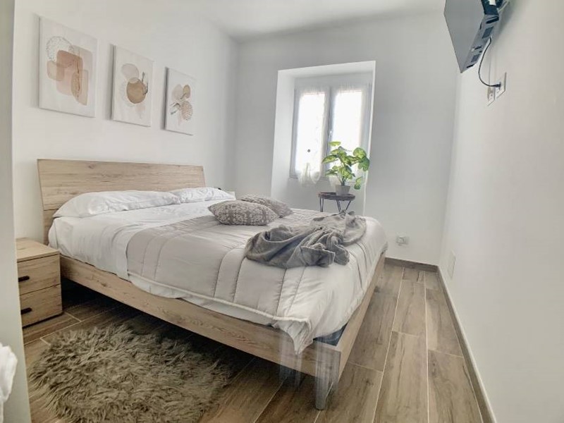 Quadrilocale in Vendita a Isolabona, 135'000€, 100 m²