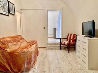 Trilocale in Vendita a Dolceacqua, 85'000€, 45 m²