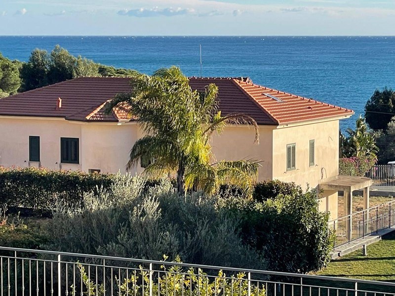Quadrilocale in Vendita a Ventimiglia, 280'000€, 80 m²
