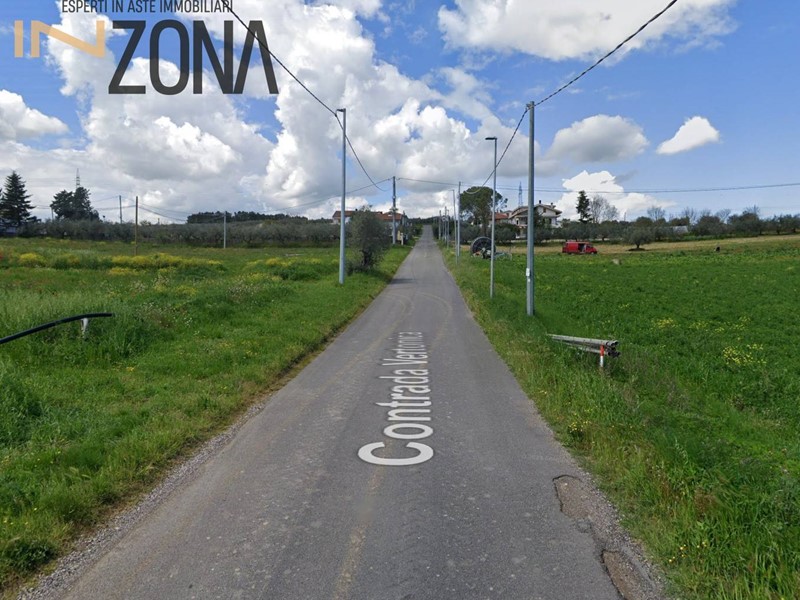 Rustico in Vendita a Spoltore, 294'130€, 1161 m²