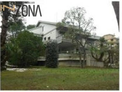 Villa in Vendita a Montesilvano, 260'827€, 576 m²