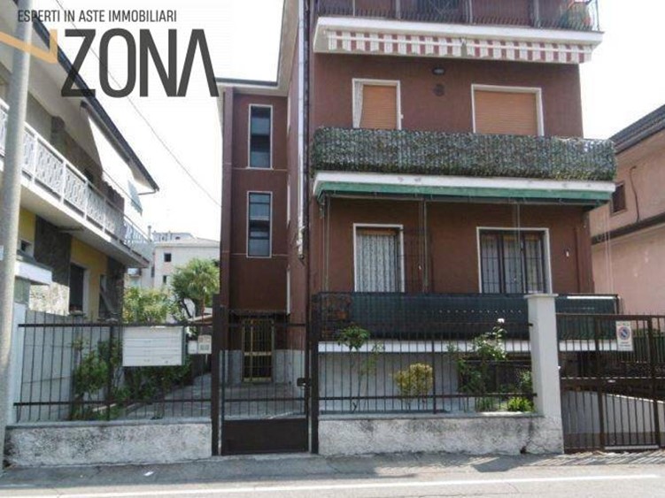 Bilocale in Vendita a Nova Milanese, 41'716€, 56 m²