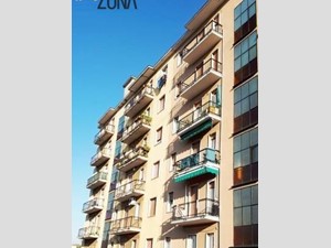 Bilocale in Vendita a Monza, 37'500€, 64 m²