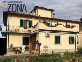 Quadrilocale in Vendita a Montespertoli, 157'500€, 170 m²