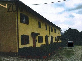 Quadrilocale in Vendita a Bagno a Ripoli, 144'750€, 106 m²