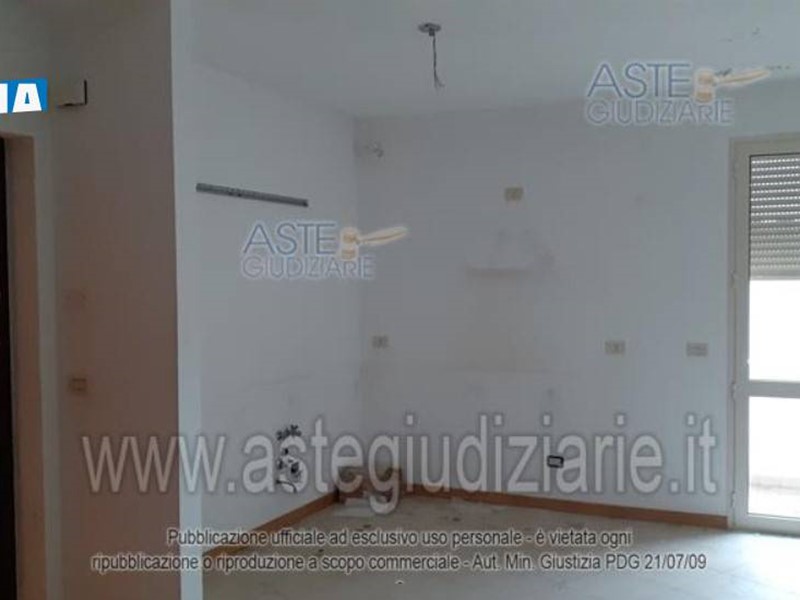 Trilocale in Vendita a Sant'Egidio alla Vibrata, 39'234€, 75 m²