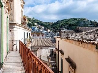 Appartamento in Vendita a Modica, 390'000€, 500 m²