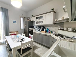 Quadrilocale in Vendita a Scicli, 105'000€, 85 m²