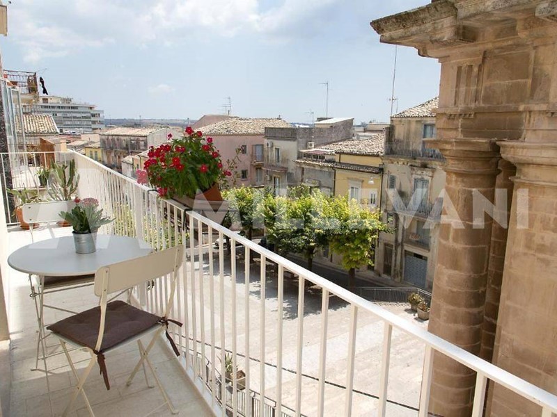 Appartamento in Vendita a Ragusa, 190'000&euro;, 180 m²