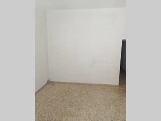 Attività commerciale in Affitto a Empoli, 600&euro;, 40 m²