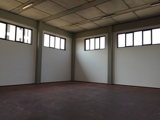Attività commerciale in Affitto a San Miniato, 5'500€, 600 m²