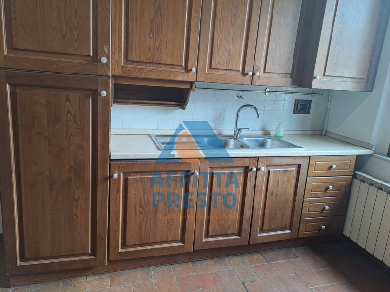Trilocale in Affitto a Montespertoli, 650€, 90 m²