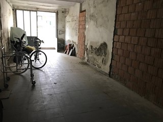 Magazzino in Affitto a Empoli, 500&euro;, 100 m²