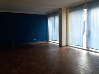 Attività commerciale in Affitto a Montelupo Fiorentino, 1'800€, 180 m²