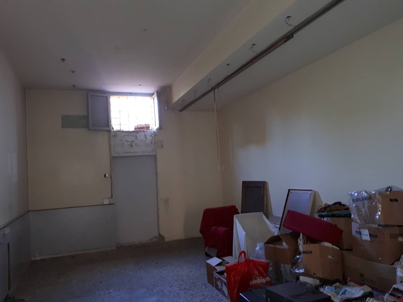 Magazzino in Affitto a Empoli, 450&euro;, 47 m²