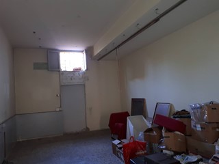 Magazzino in Affitto a Empoli, 450&euro;, 47 m²