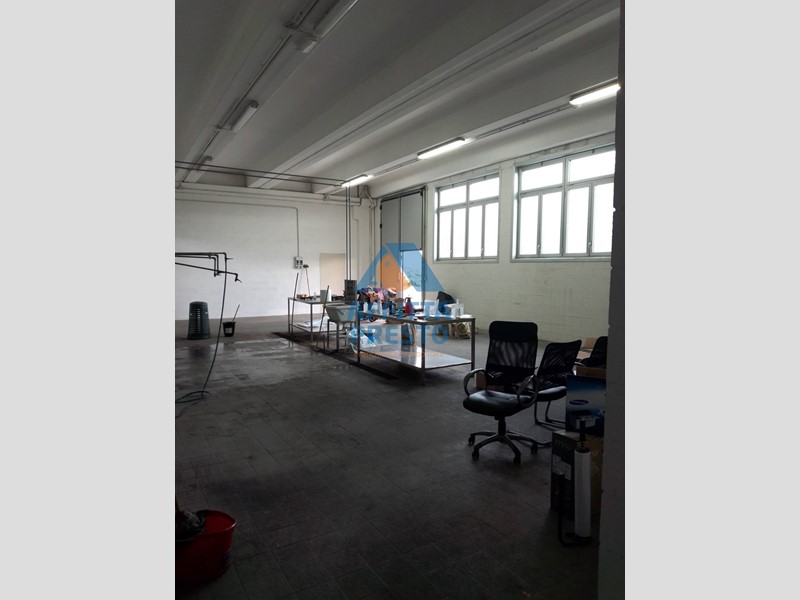 Capannone in Affitto a Santa Croce sull'Arno, 3'000€, 545 m²