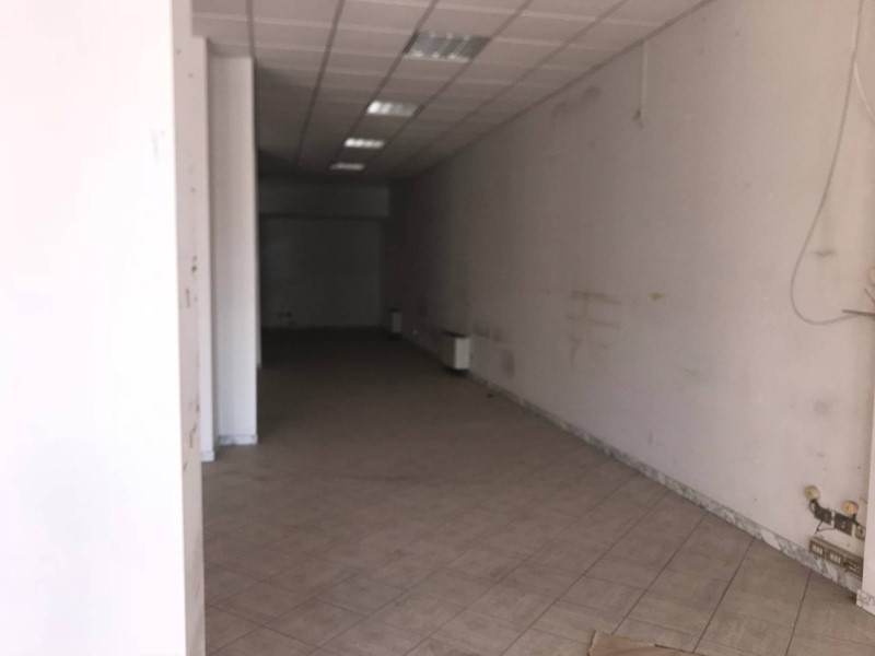 Magazzino in Affitto a Empoli, 400&euro;, 150 m²