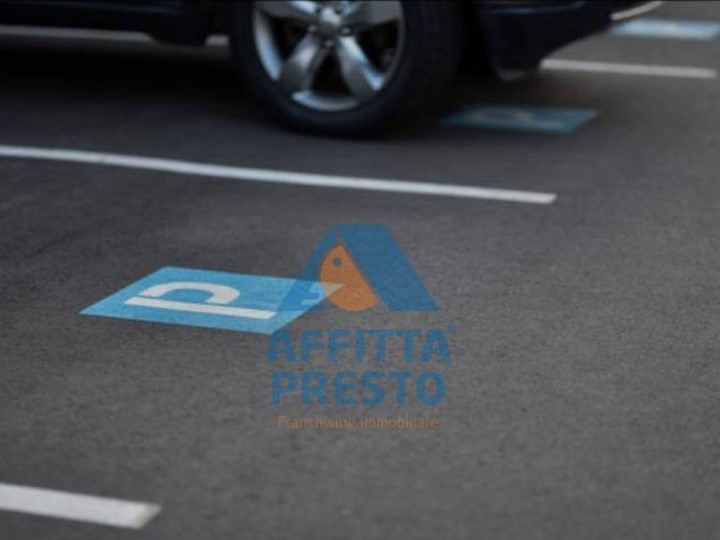 Box in Affitto a Empoli, 150&euro;, 12 m²