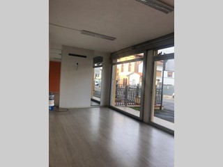 Attività commerciale in Affitto a Fucecchio, 120 m²