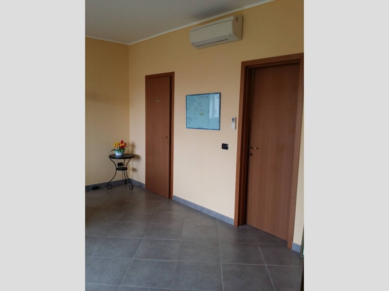 Ufficio in Vendita a San Miniato, 250'000€, 180 m²