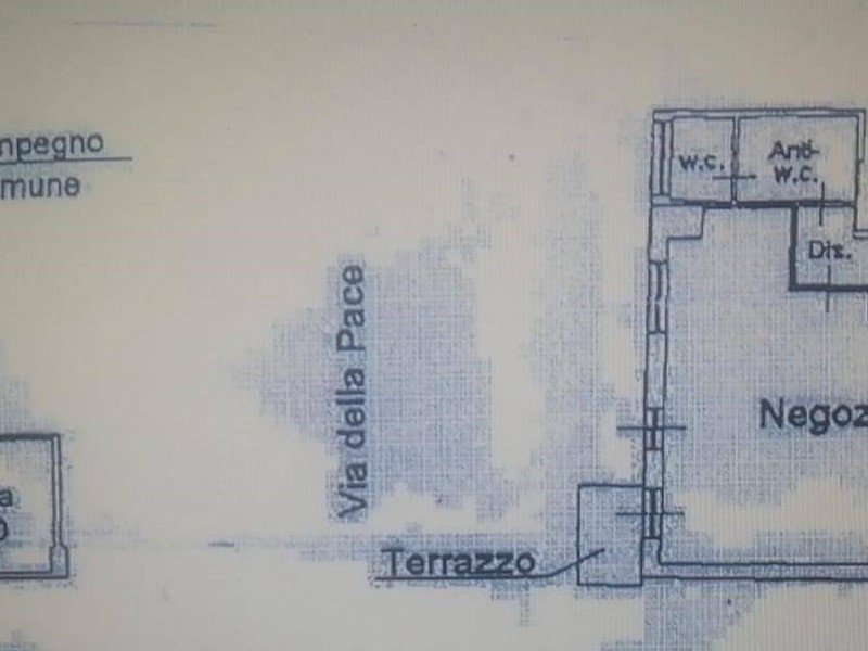 Attività commerciale in Affitto a Montelupo Fiorentino, 800€, 65 m²