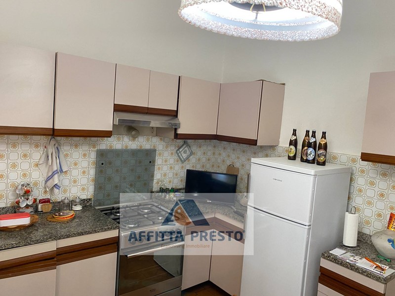 Stanza in Affitto a Empoli, 350&euro;, 100 m²