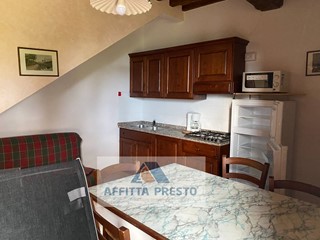 Trilocale in Affitto a Montespertoli, 800€, 60 m²