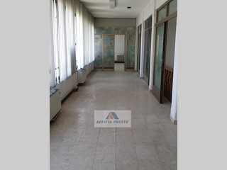 Capannone in Affitto a Fucecchio, 1'700&euro;, 400 m²