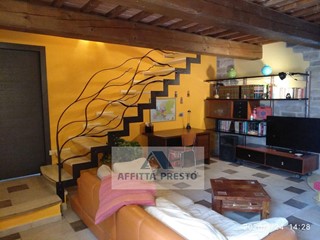 Casa Semi Indipendente in Affitto a San Miniato, 1'200€, 100 m²