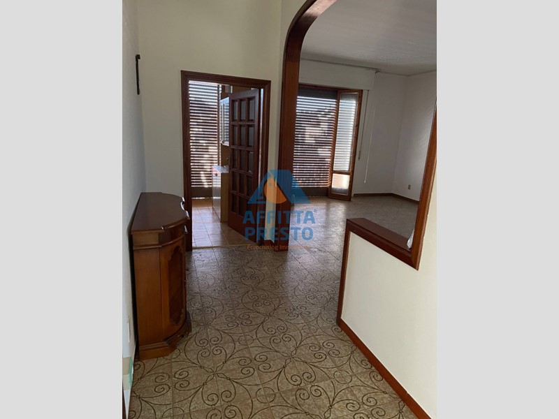Quadrilocale in Vendita a San Miniato, 140'000€, 90 m²