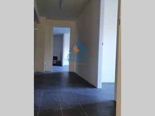 Ufficio in Affitto a Empoli, 890&euro;, 125 m²
