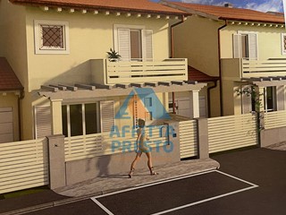 Villa in Vendita a Fucecchio, 340'000€, 153 m²